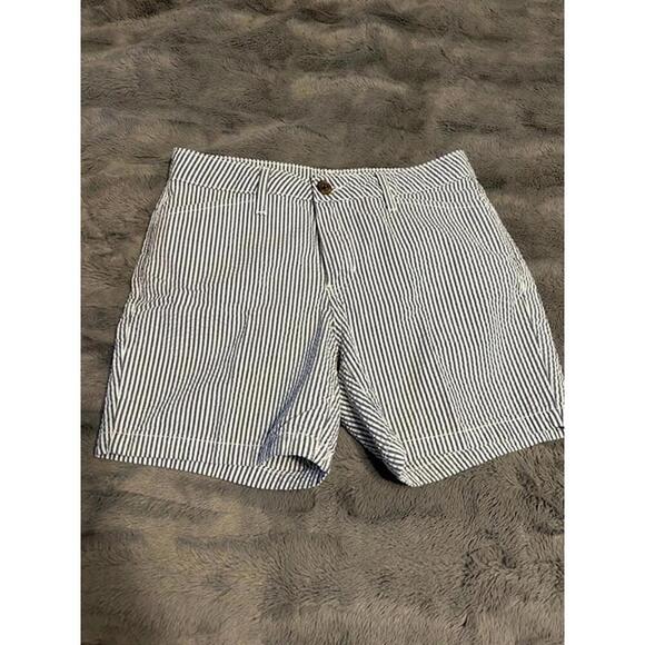 St. John's Bay Other - St. Johns Bay 5" Seersucker Shorts Size 2 Blue & White Striped